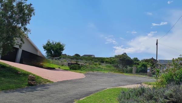 896 m² Land