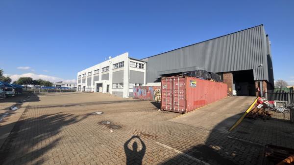 6 932 m² Industrial space