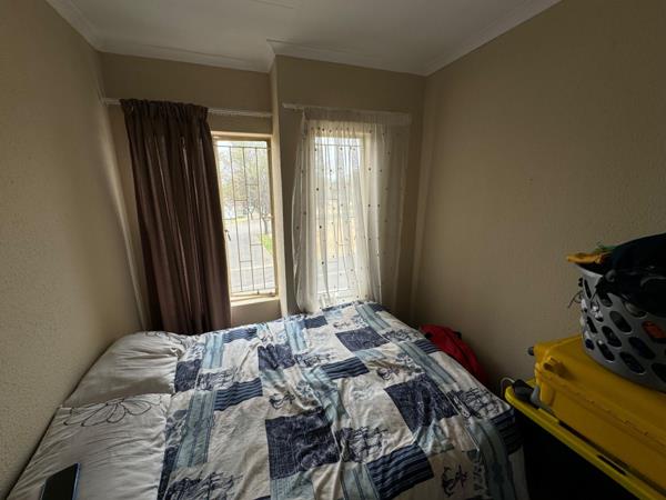 1 Bedroom House