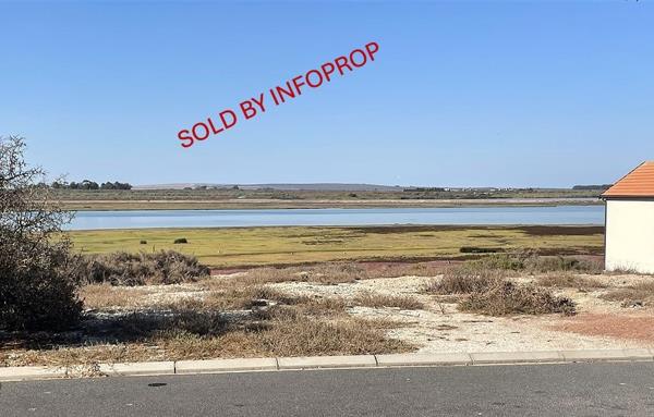 996 m² Land