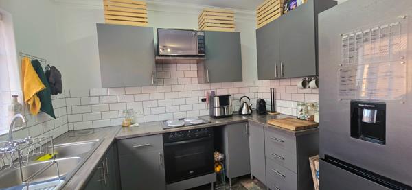 2 Bedroom Duplex