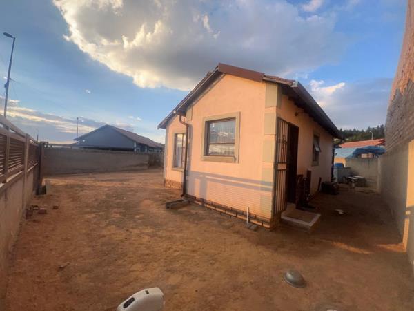 2 Bedroom House
