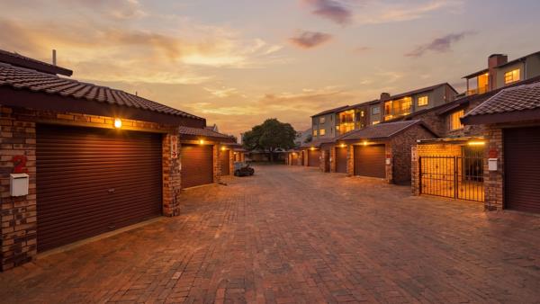 2 Bedroom Townhouse