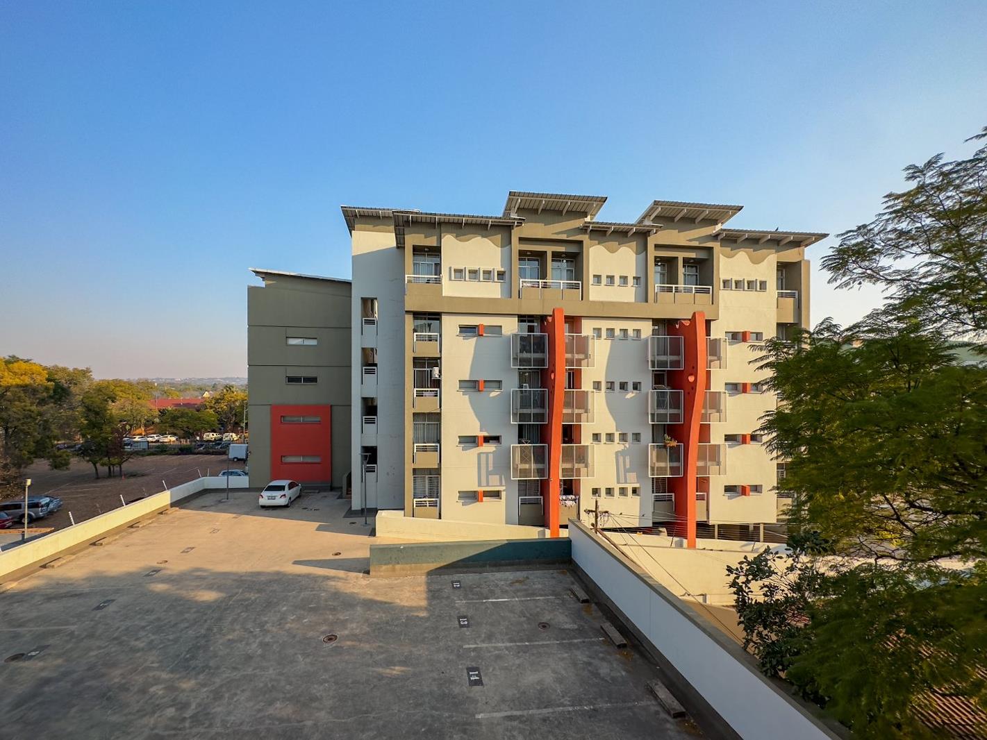2 Bedroom Apartment in Hatfield