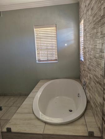 3 Bedroom House in Sinoville