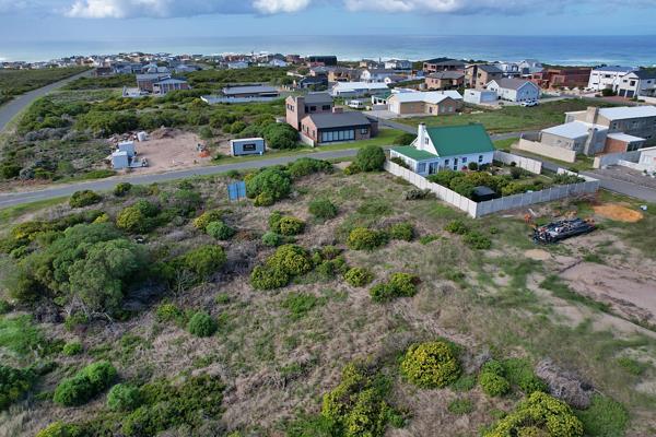 640 m² Land