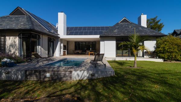 5 Bedroom House