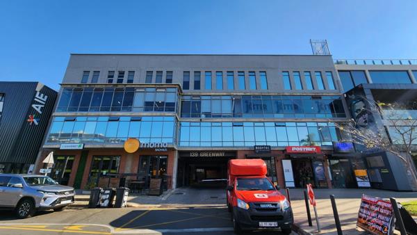 64 m² Office Space