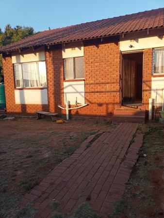 2 Bedroom House