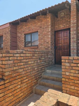 1 Bedroom Townhouse