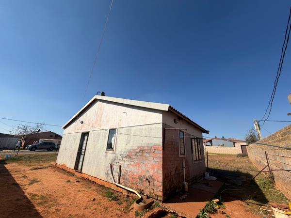 2 Bedroom House