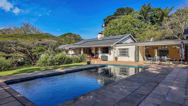 8 568 m² Farm with House