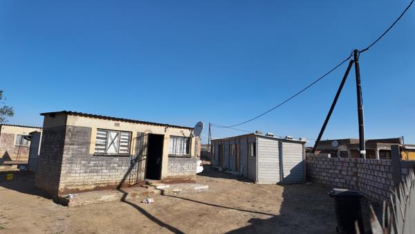 2 Bedroom House