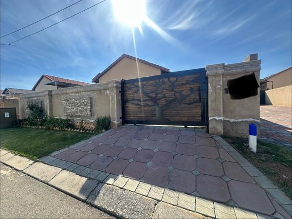 3 Bedroom House