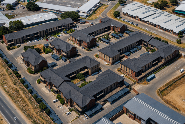 154 m² Commercial space