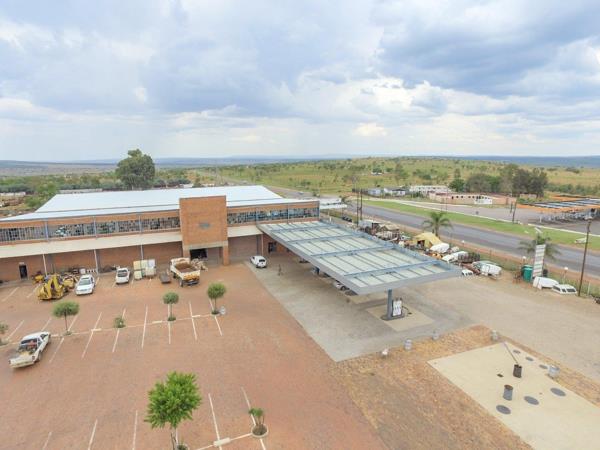 9 413 000 m² Commercial space