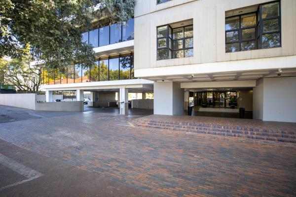 2 000 m² Commercial space