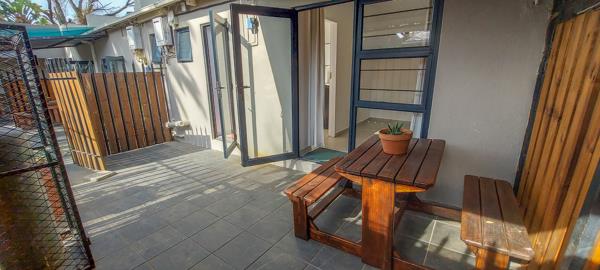 1 Bedroom Garden Cottage