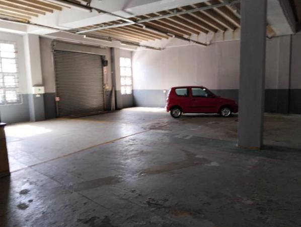 150 m² Commercial space