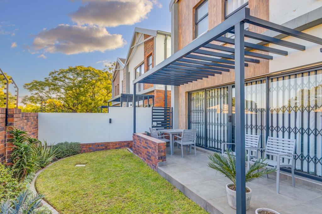 3 Bedroom Townhouse
