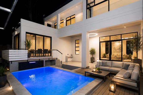 5 Bedroom House