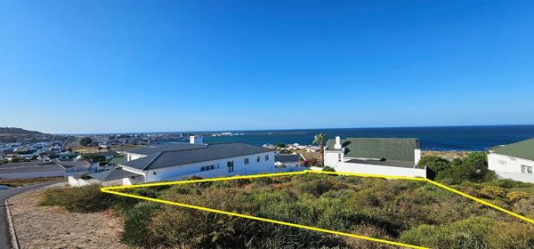 829 m² Land