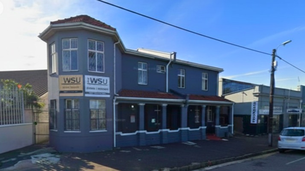 230.1 m² Commercial space