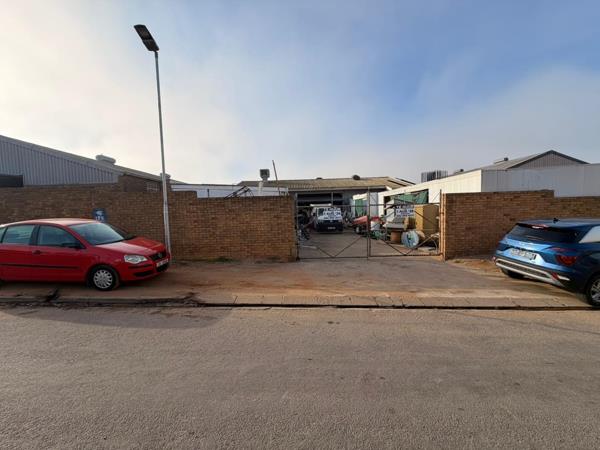370 m² Industrial space