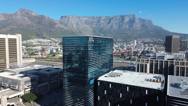 156 m² Commercial space