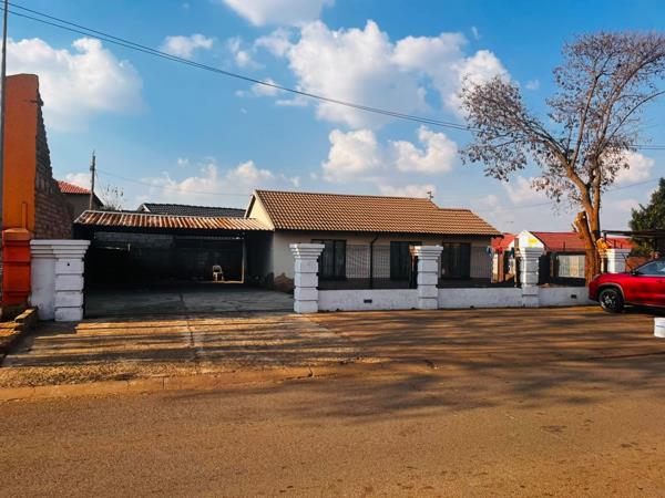 2 Bedroom House