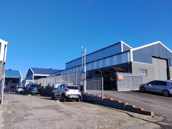 425 m² Industrial space