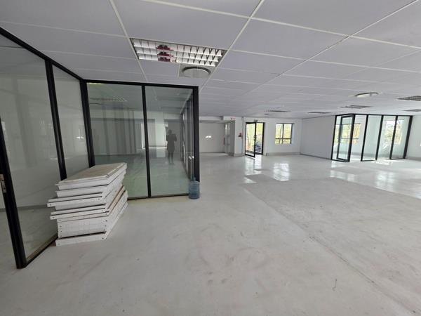 238 m² Commercial space