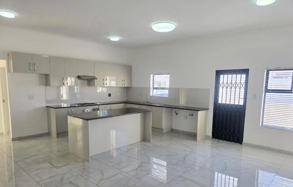 4 Bedroom Townhouse