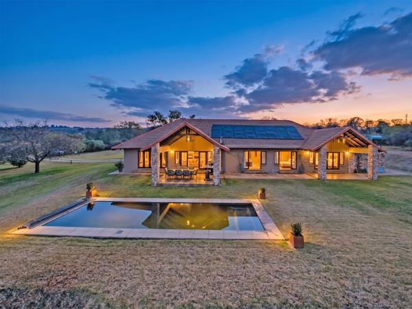 6 Bedroom House