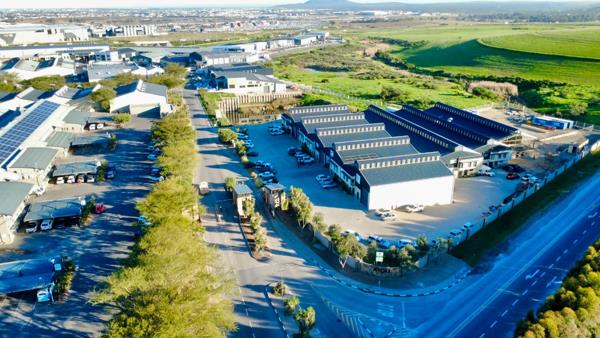 385 m² Industrial space