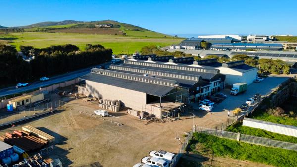 772 m² Industrial space