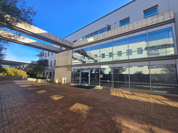 723 m² Commercial space
