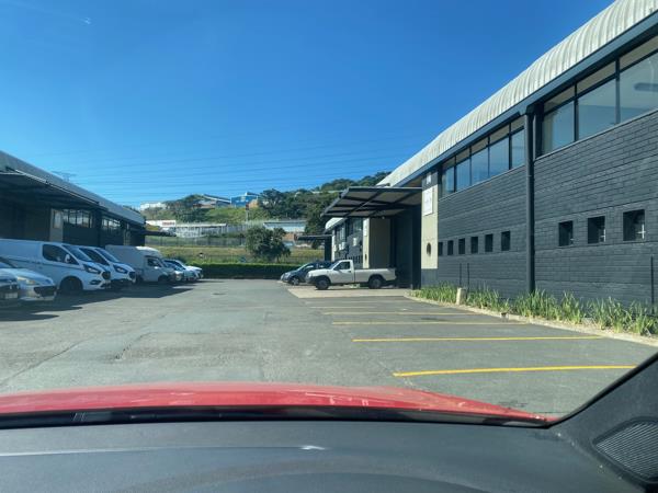 768 m² Industrial space