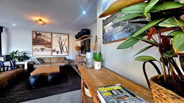 5 Bedroom House