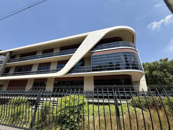1 101 m² Commercial space