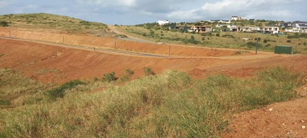 4 273 m² Land