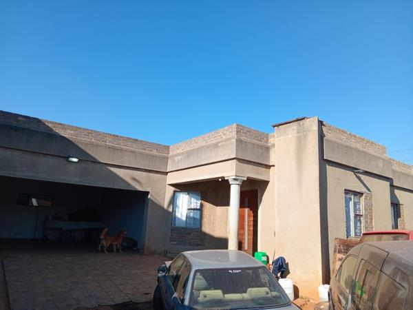 2 Bedroom House