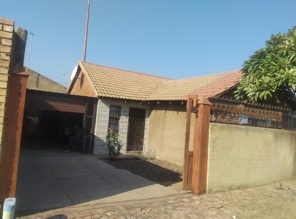 5 Bedroom House
