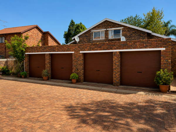 3 Bedroom Townhouse