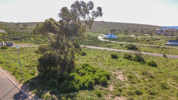 400 m² Land
