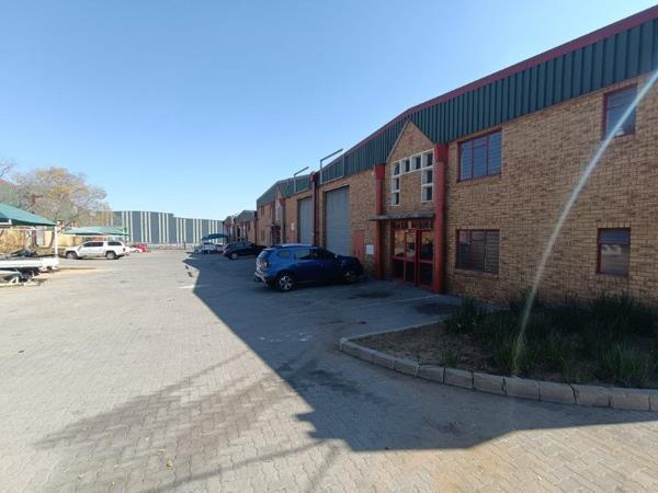 537 m² Industrial space