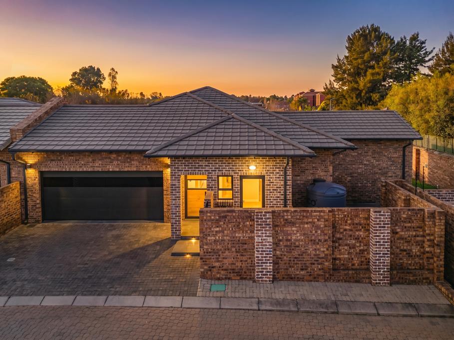 3 Bedroom Townhouse