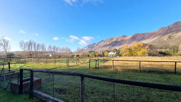 8 586 m² Farm