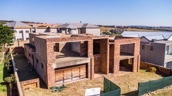 5 Bedroom House