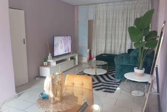 1.5 Bedroom Apartment